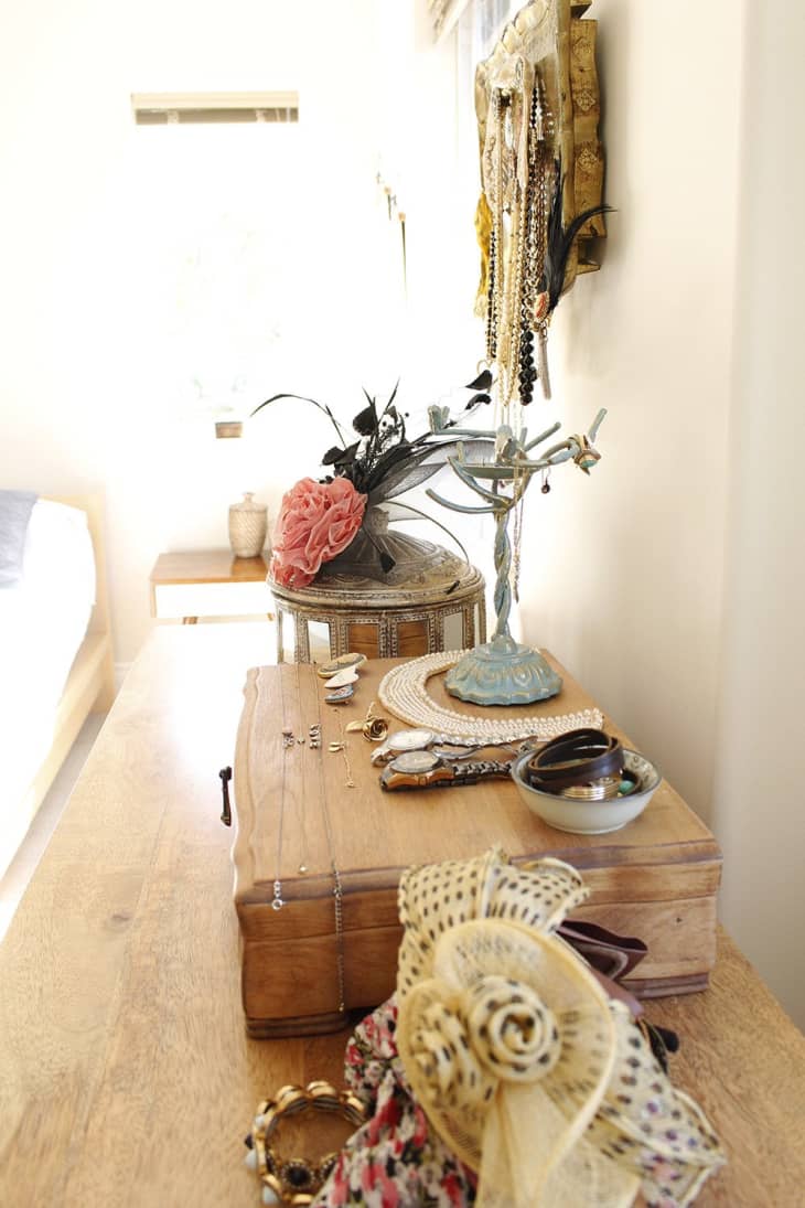 How to Style the Top of a Dresser Dresser Decorating Ideas